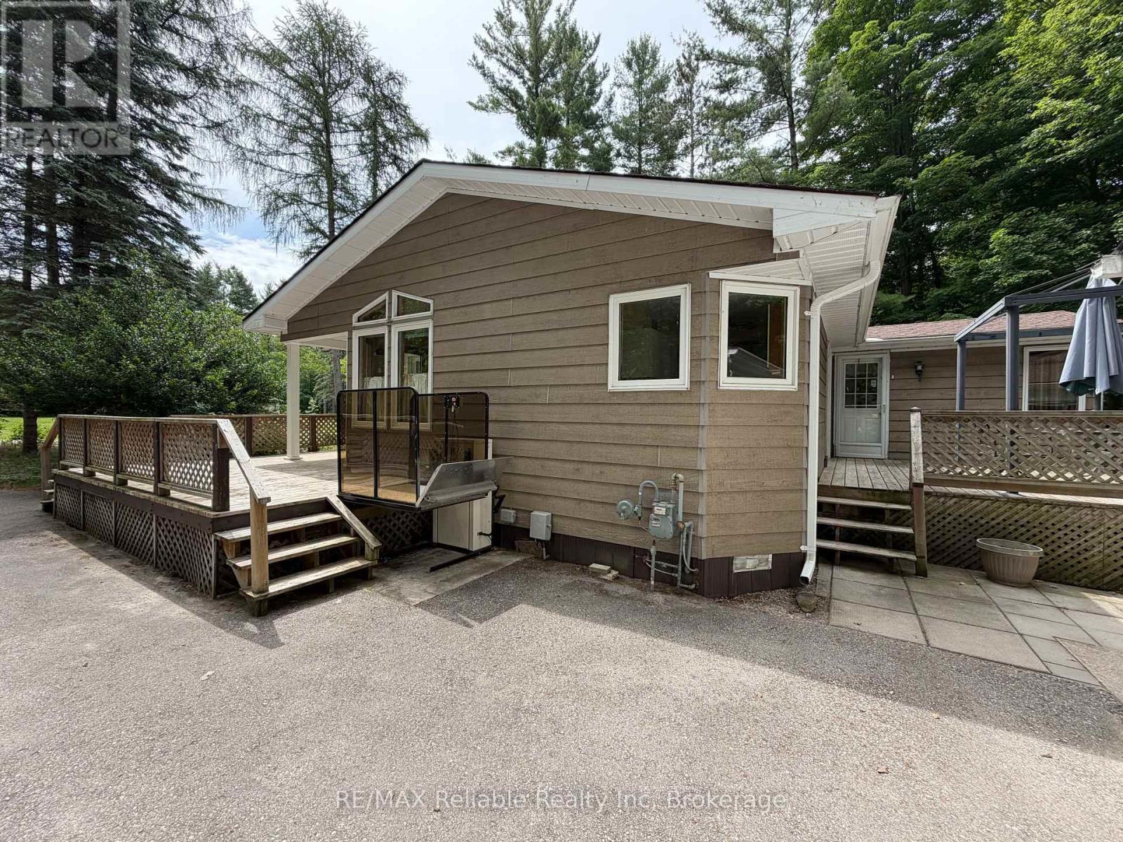 117 Tamarack Drive, Central Huron (Goderich), ON - Outdoor With Deck Patio Veranda