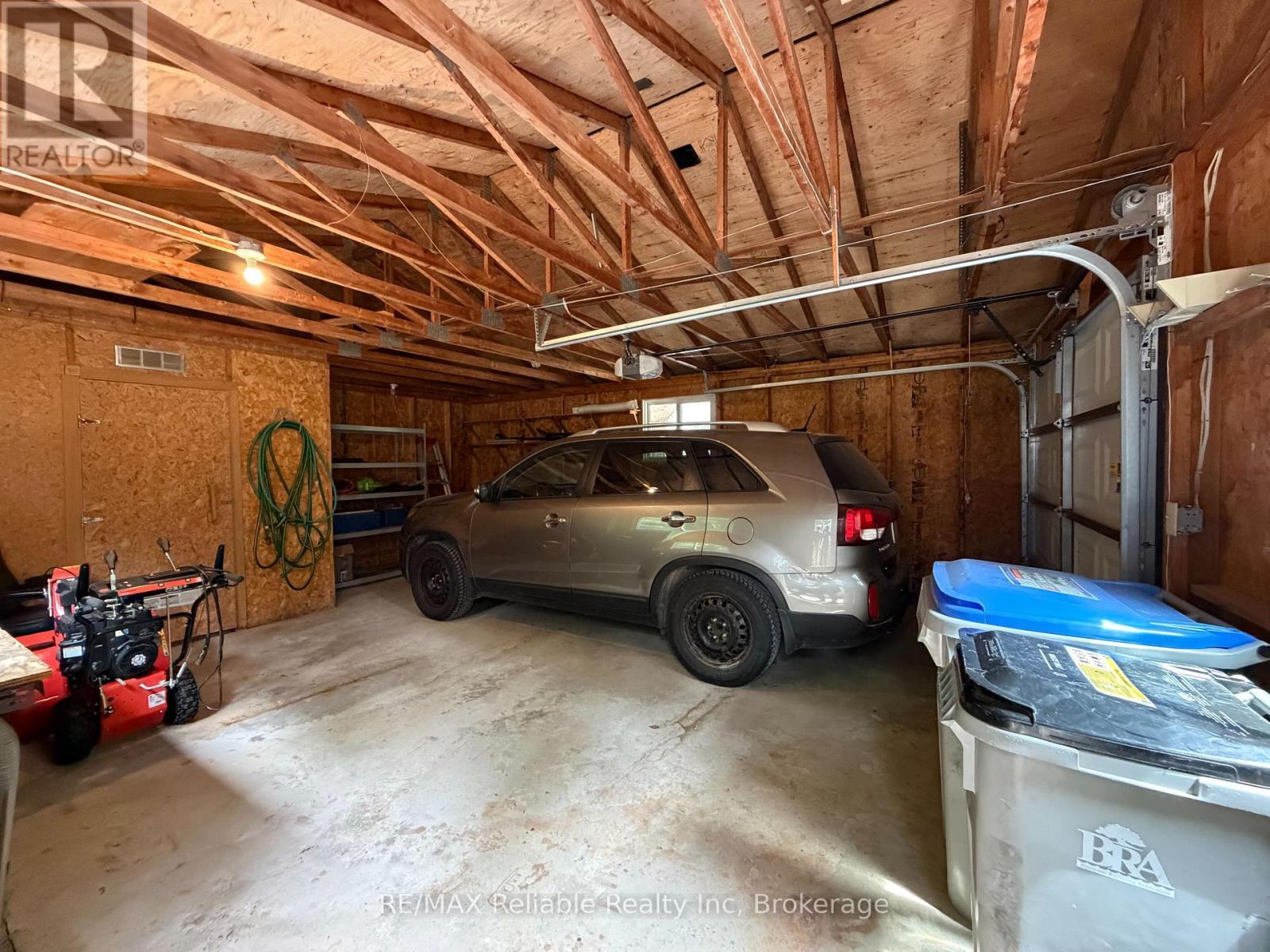 117 Tamarack Drive, Central Huron (Goderich), ON - Indoor Photo Showing Garage