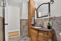 Main bathroom with lots of convenient storage - 