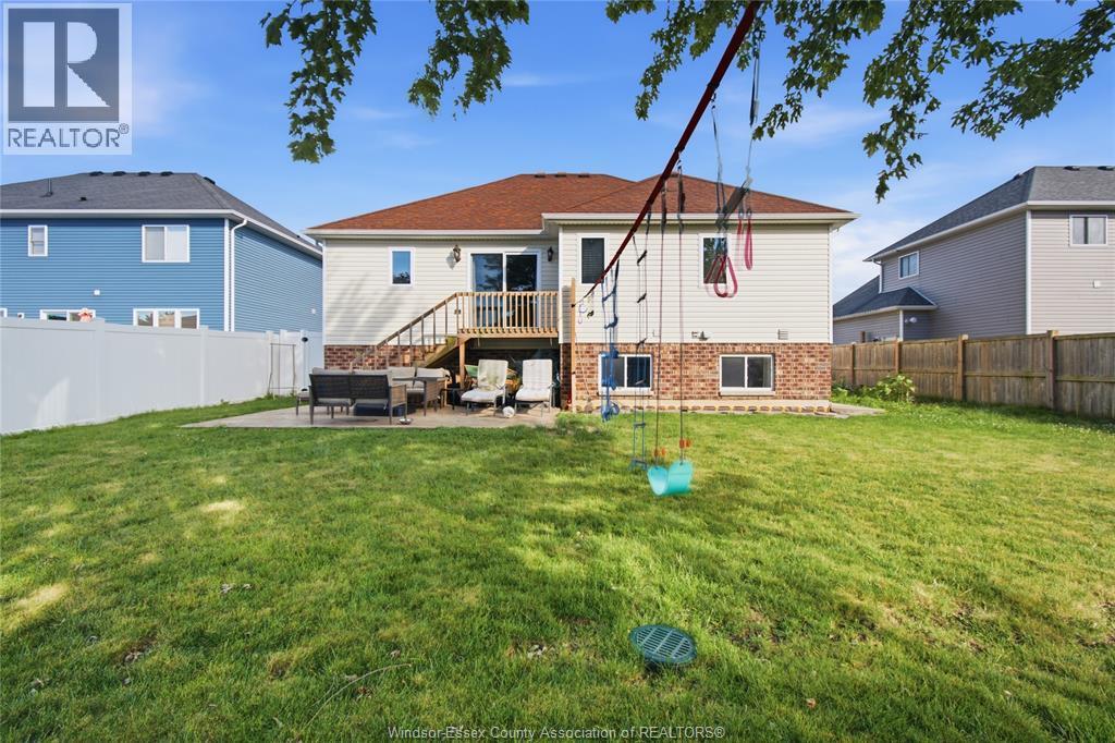 6 Joaney Lane, Cottam, ON - Outdoor