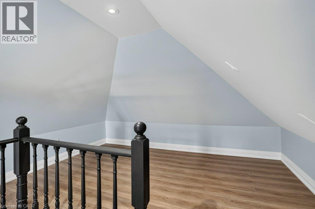 149 Lottridge Street, Hamilton, ON - Indoor Photo Showing Other Room
