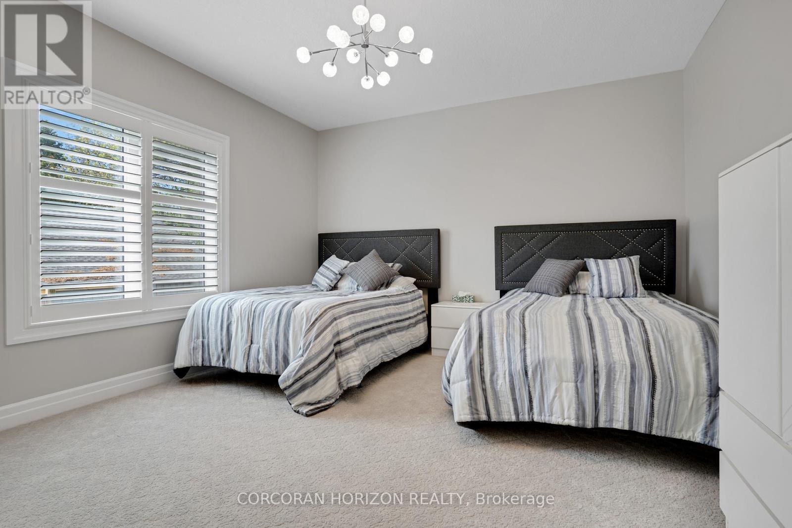305 Blair Creek Drive, Kitchener, ON - Indoor Photo Showing Bedroom