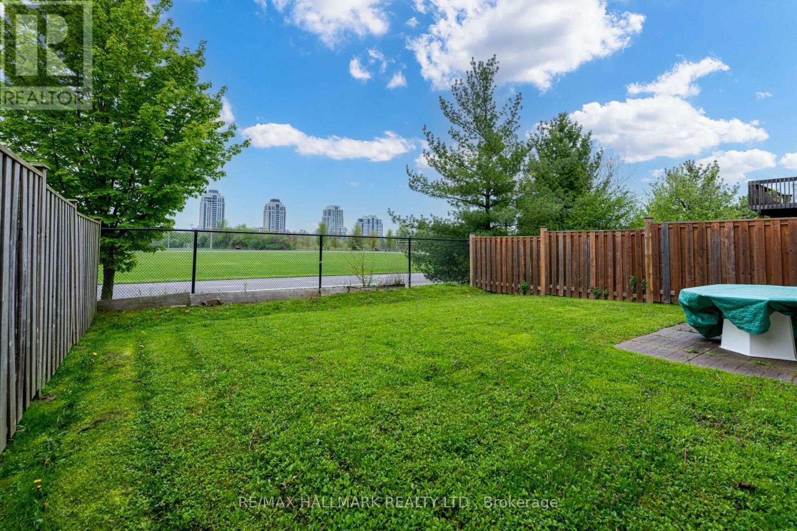 Bsmt - 97 Maple Ridge Crescent, Markham, ON - Outdoor