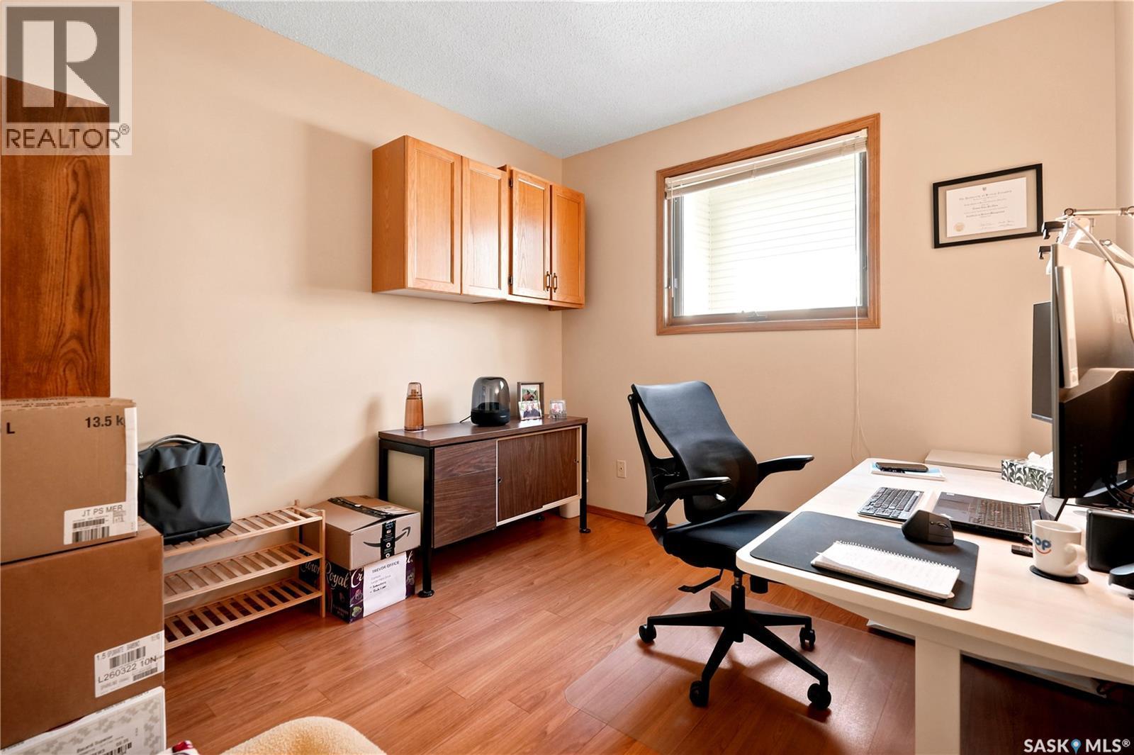 6112 Brunskill Place, Regina, SK - Indoor Photo Showing Office