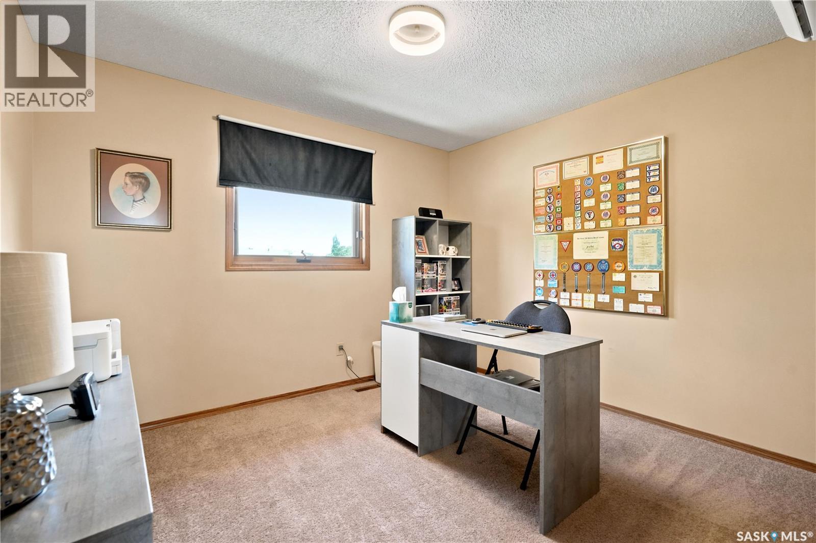 6112 Brunskill Place, Regina, SK - Indoor Photo Showing Office