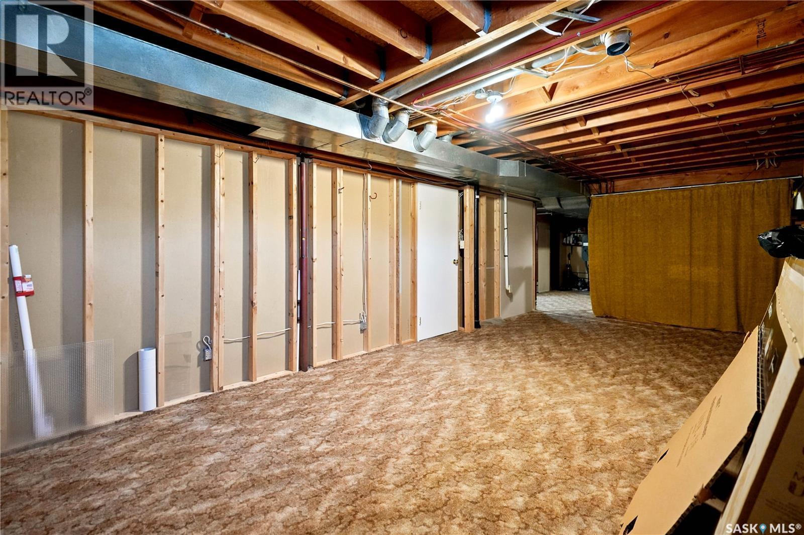 6112 Brunskill Place, Regina, SK - Indoor Photo Showing Basement