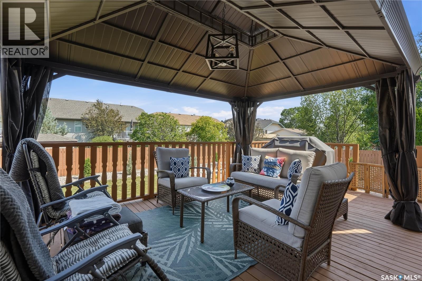 6112 Brunskill Place, Regina, SK - Outdoor With Deck Patio Veranda With Exterior
