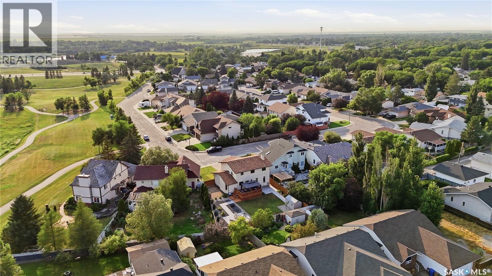 6112 Brunskill Place, Regina, SK - Outdoor With View