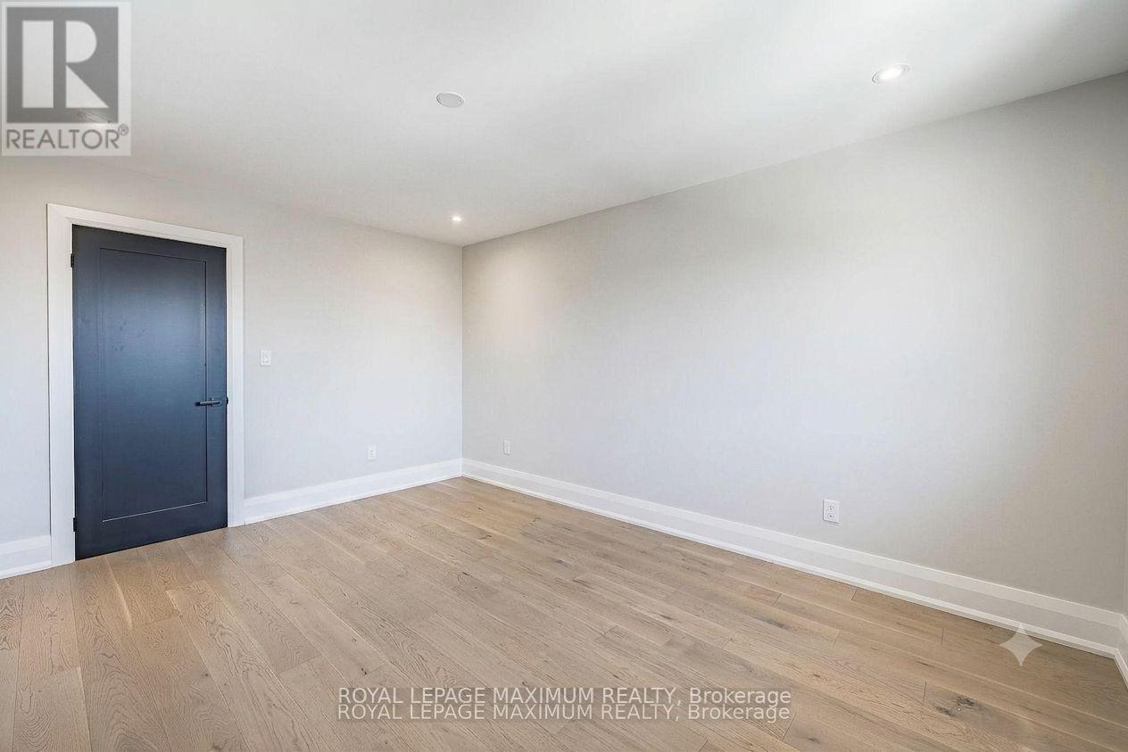 138 Jackman Crescent, Vaughan, ON - Indoor Photo Showing Other Room