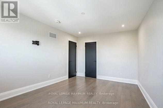 138 Jackman Crescent, Vaughan, ON - Indoor Photo Showing Other Room