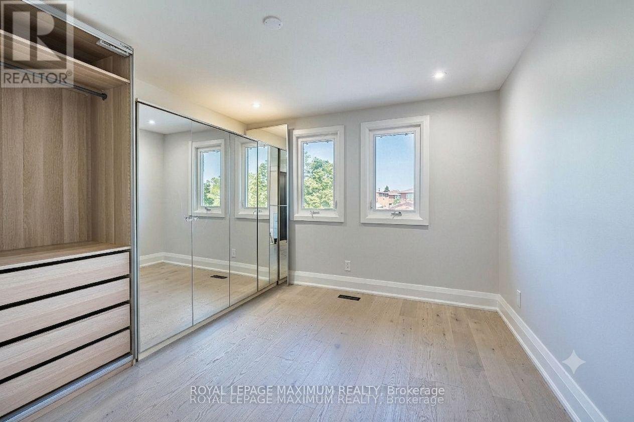 138 Jackman Crescent, Vaughan, ON - Indoor Photo Showing Other Room