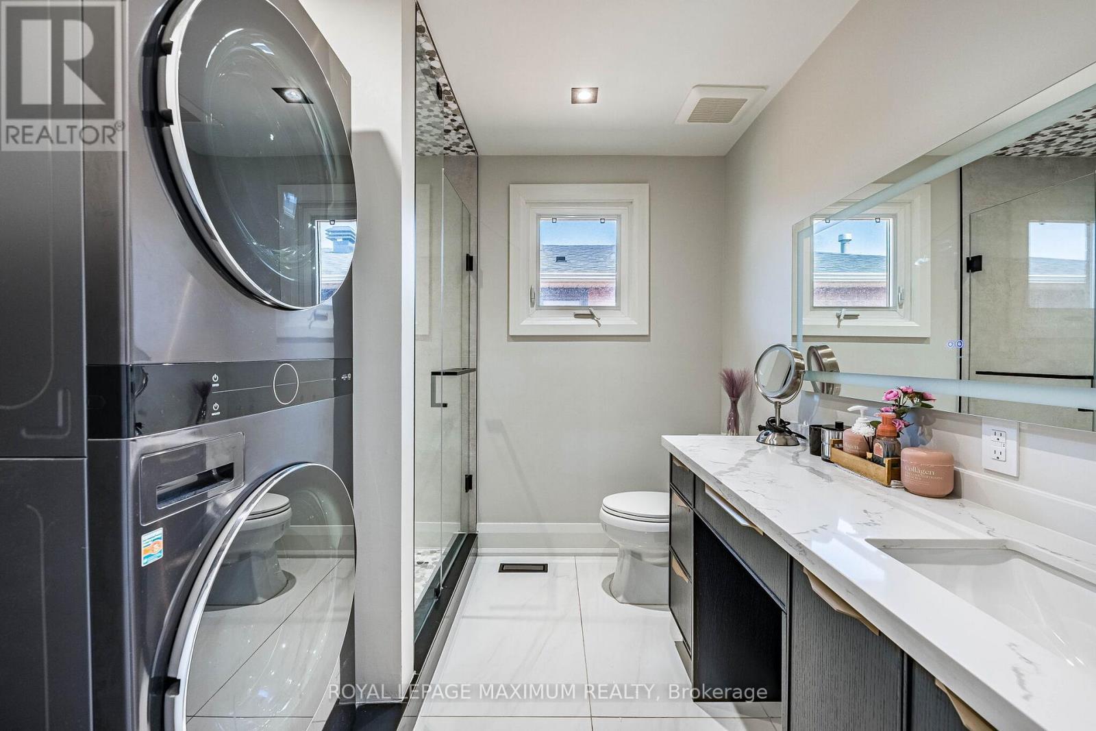 138 Jackman Crescent, Vaughan, ON - Indoor Photo Showing Bathroom