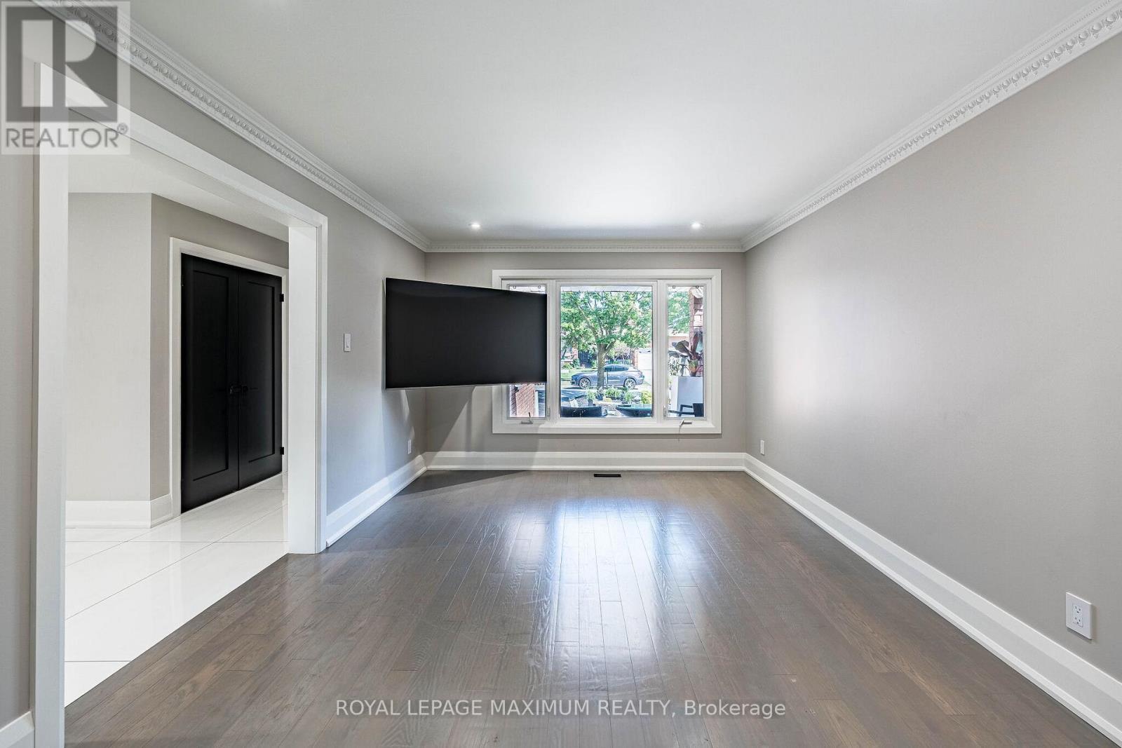 138 Jackman Crescent, Vaughan, ON - Indoor Photo Showing Other Room