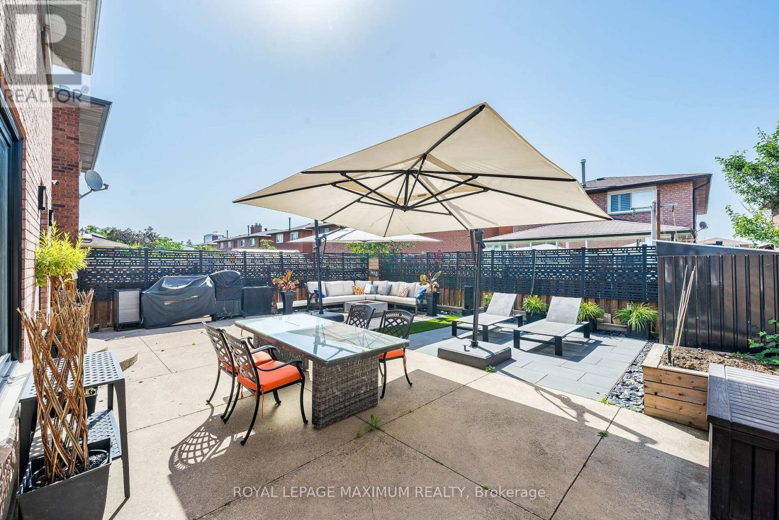138 Jackman Crescent, Vaughan, ON - Outdoor