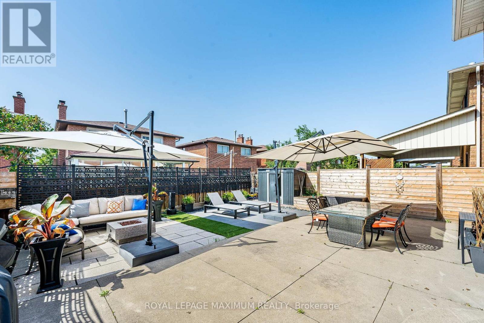 138 Jackman Crescent, Vaughan, ON - Outdoor With Deck Patio Veranda