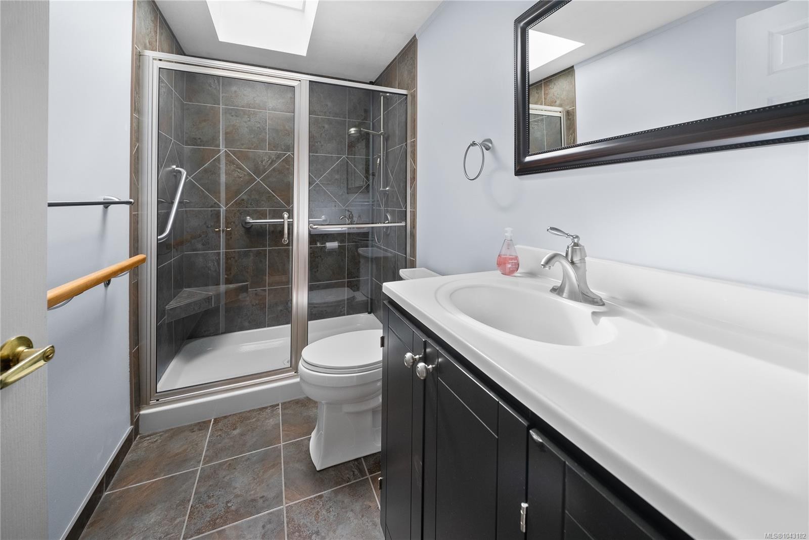 6214 Rich Rd, Nanaimo, BC