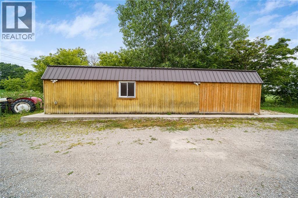 7332 Twenty Road E, Glanbrook, ON - Outdoor