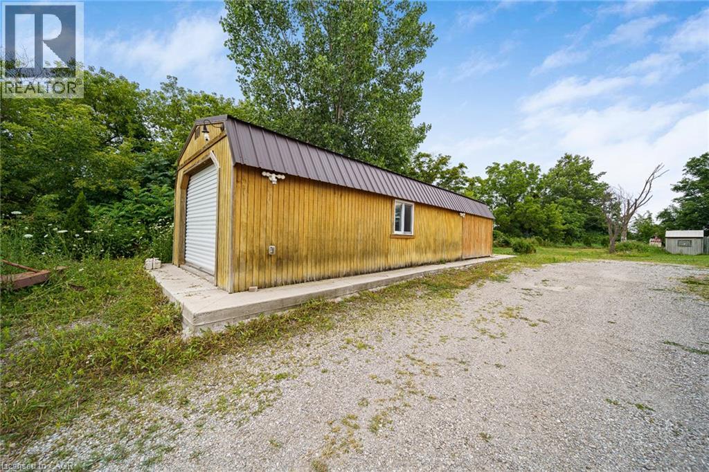7332 Twenty Road E, Glanbrook, ON - Outdoor