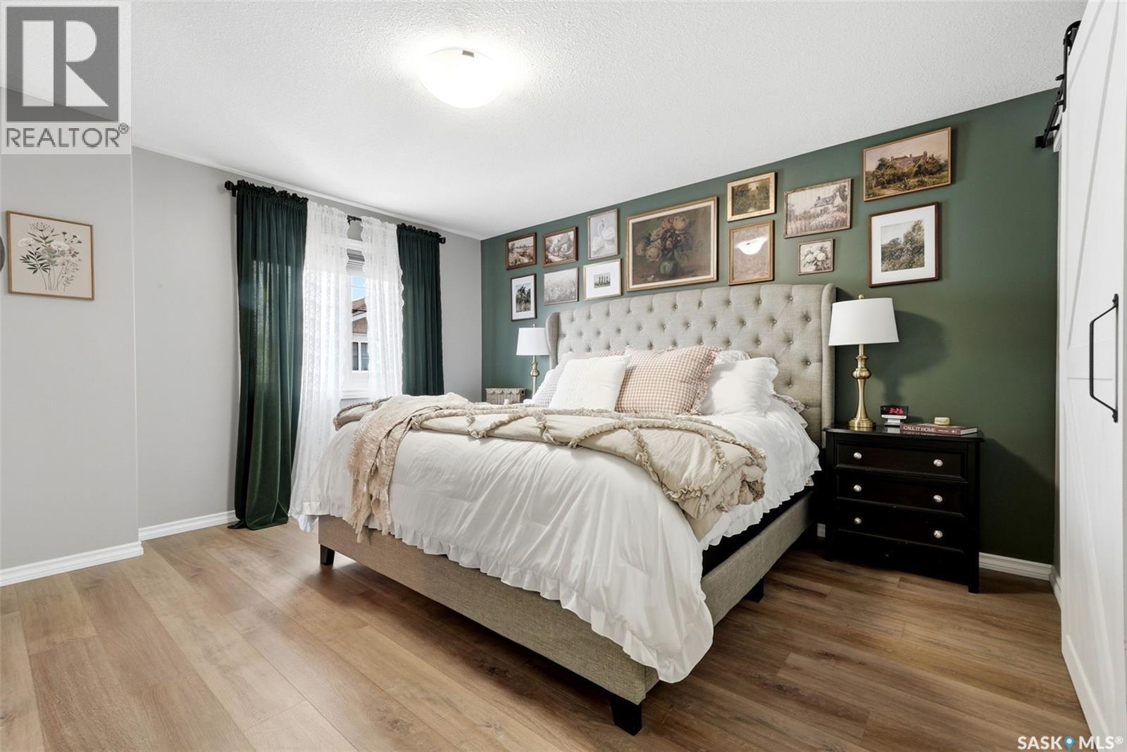 213 4002 Sandhill Crescent, Regina, SK - Indoor Photo Showing Bedroom