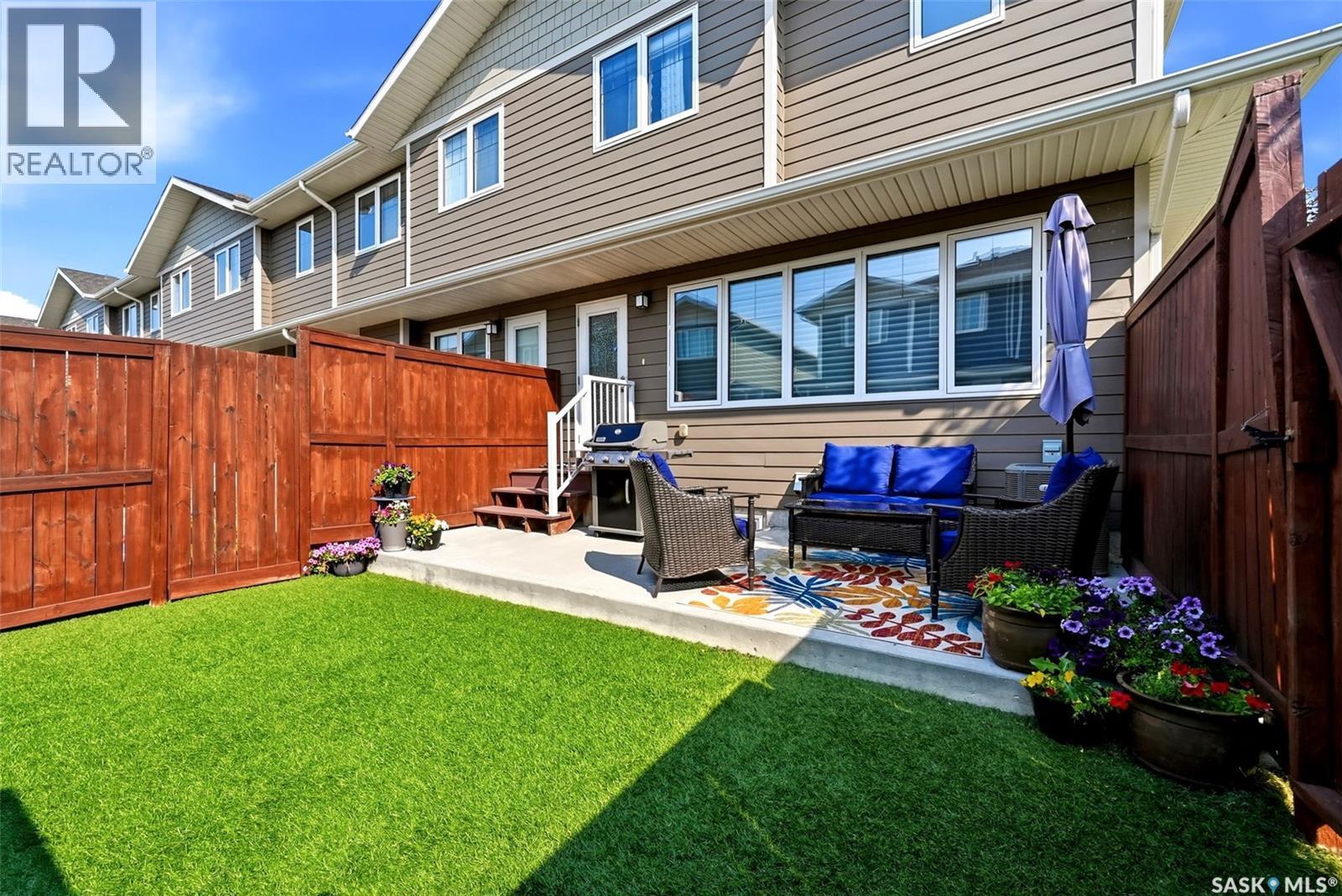 213 4002 Sandhill Crescent, Regina, SK - Outdoor With Exterior