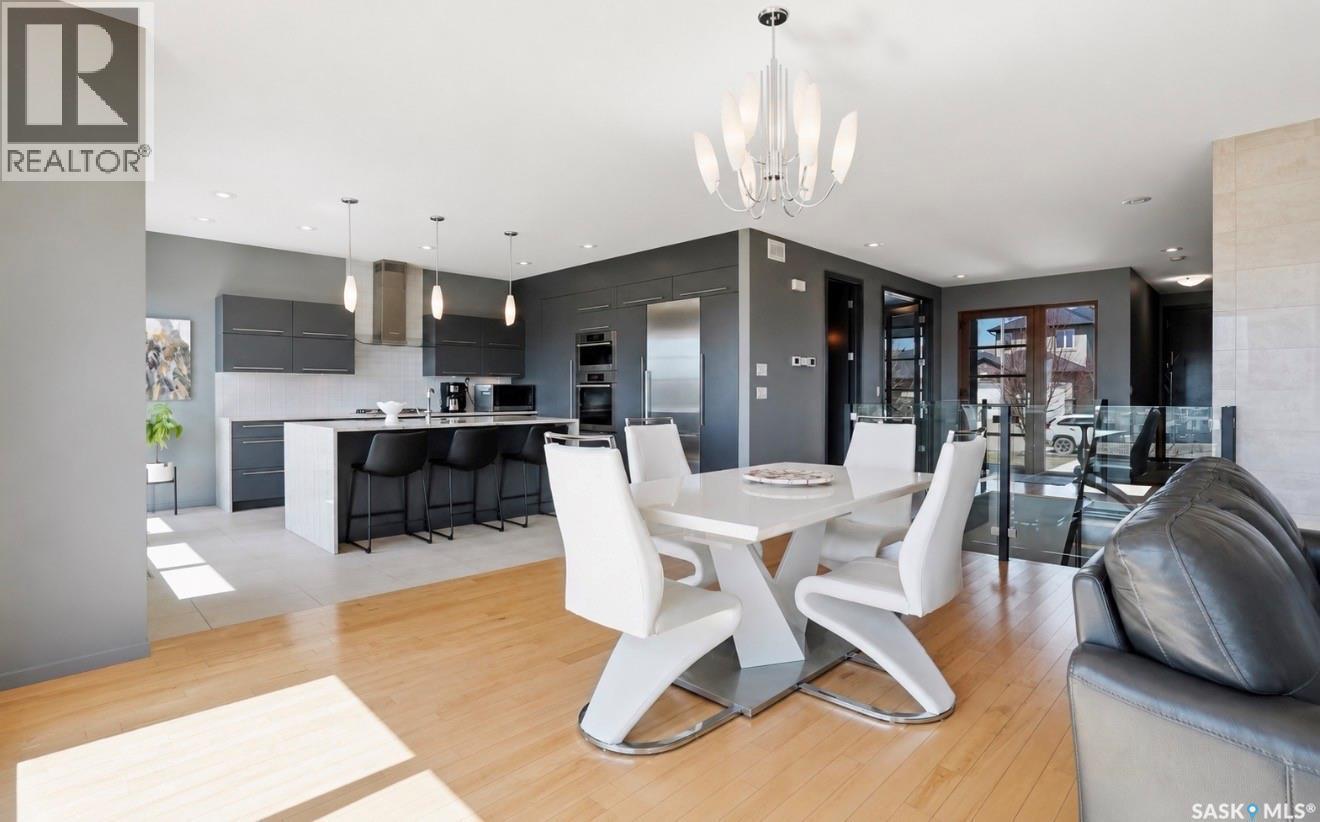 254 Whalley Crescent, Saskatoon, SK - Indoor Photo Showing Dining Room