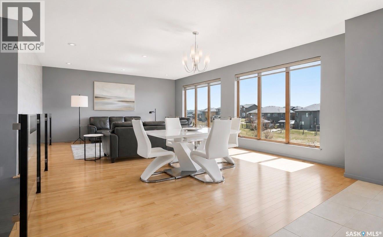 254 Whalley Crescent, Saskatoon, SK - Indoor Photo Showing Dining Room