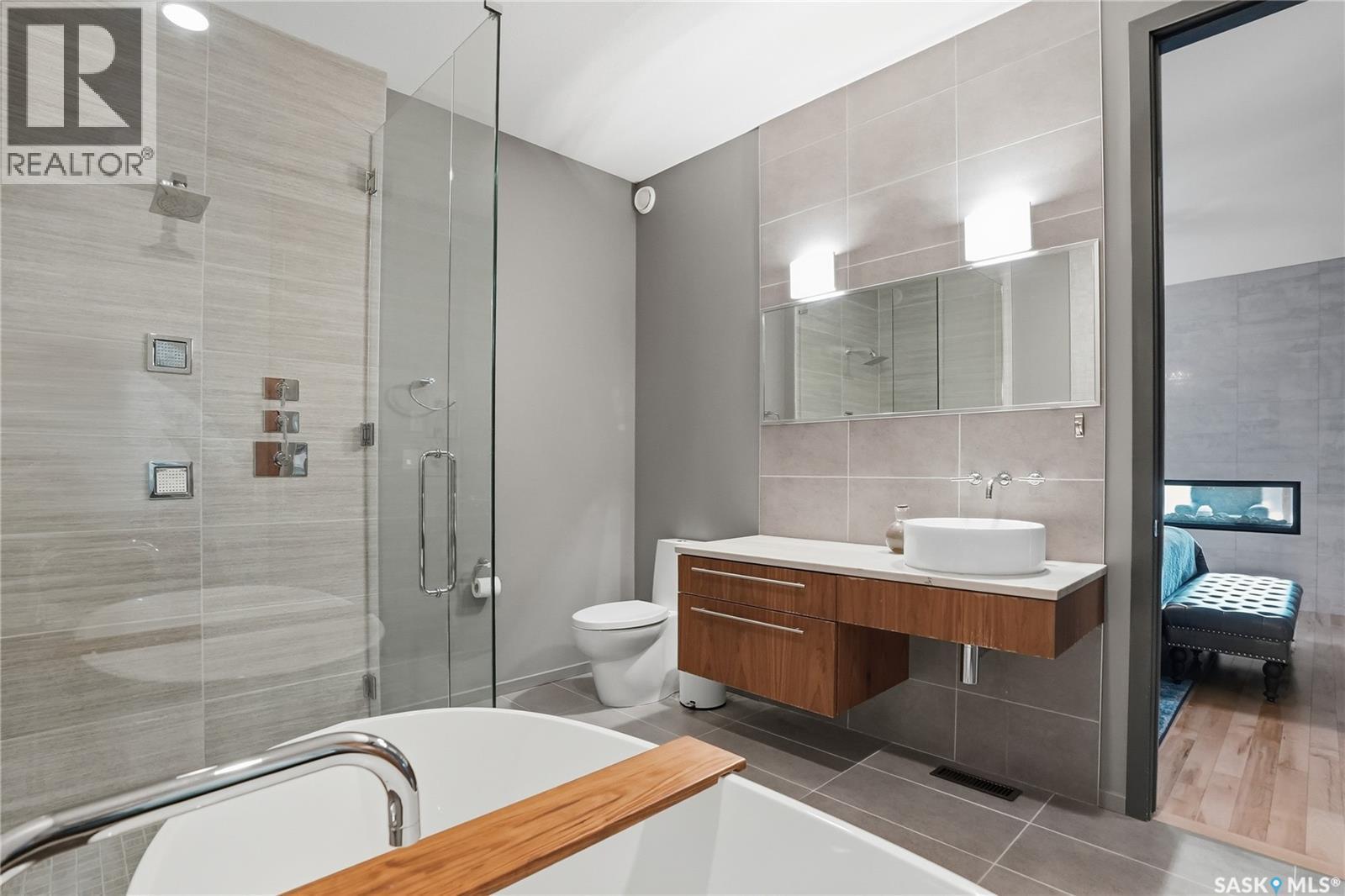 254 Whalley Crescent, Saskatoon, SK - Indoor Photo Showing Bathroom
