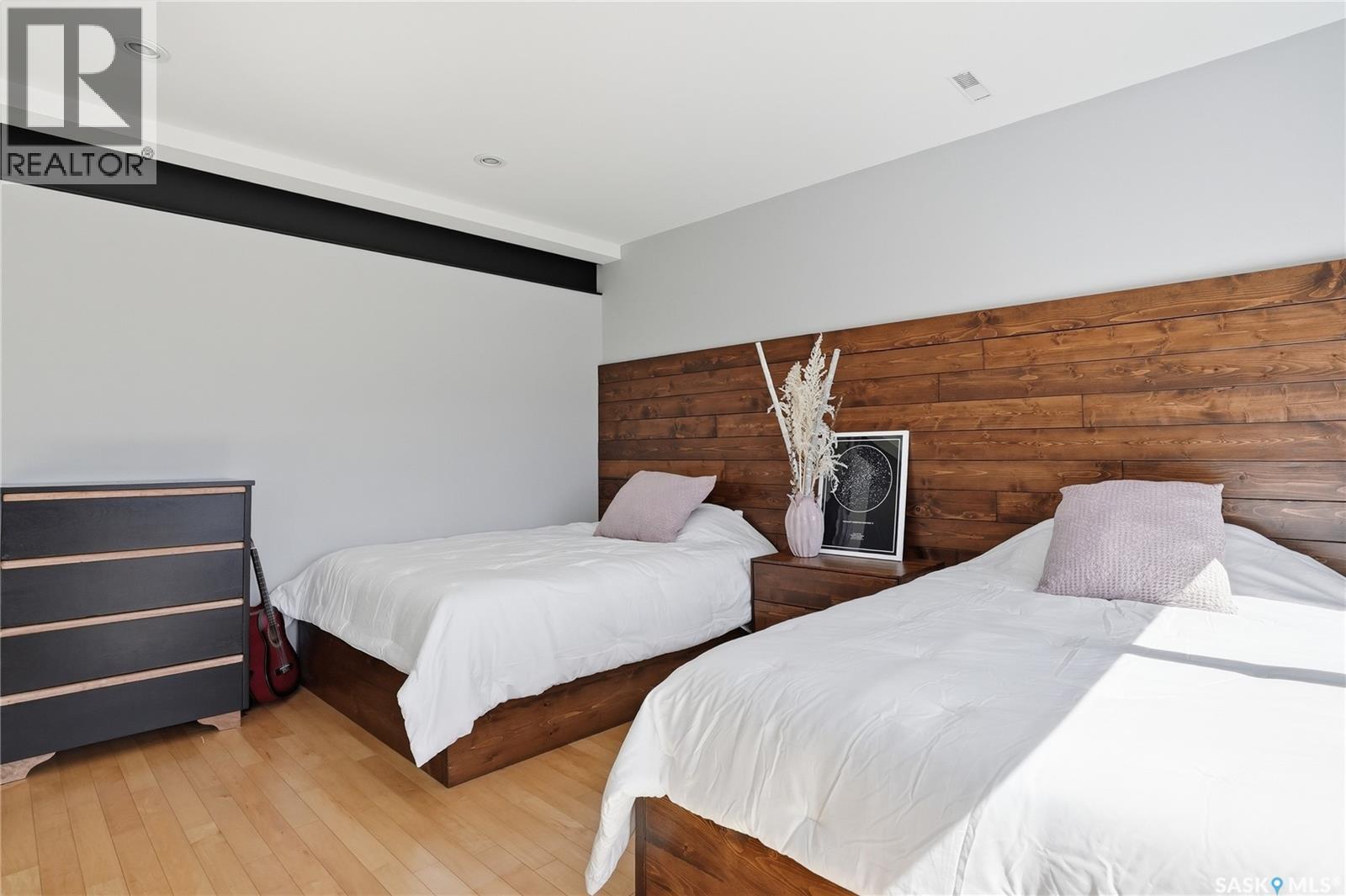 254 Whalley Crescent, Saskatoon, SK - Indoor Photo Showing Bedroom