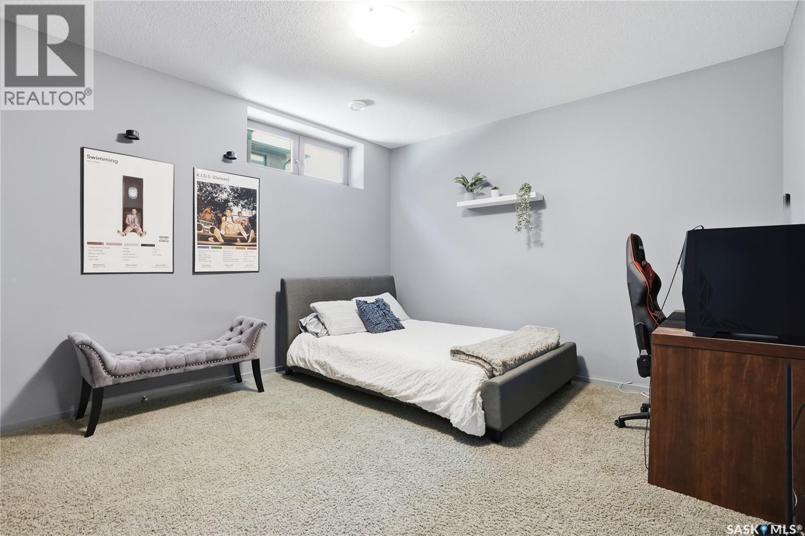 254 Whalley Crescent, Saskatoon, SK - Indoor Photo Showing Bedroom