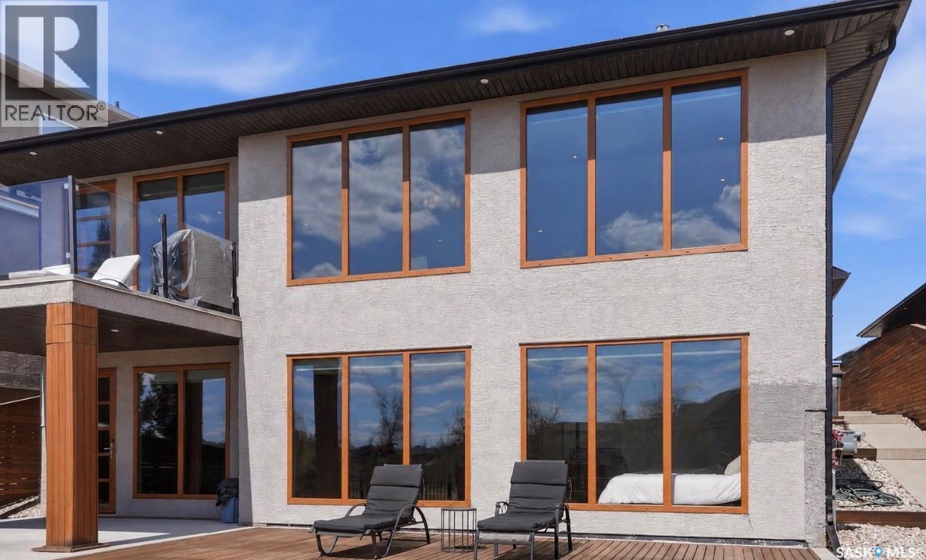 254 Whalley Crescent, Saskatoon, SK - Outdoor With Deck Patio Veranda With Exterior