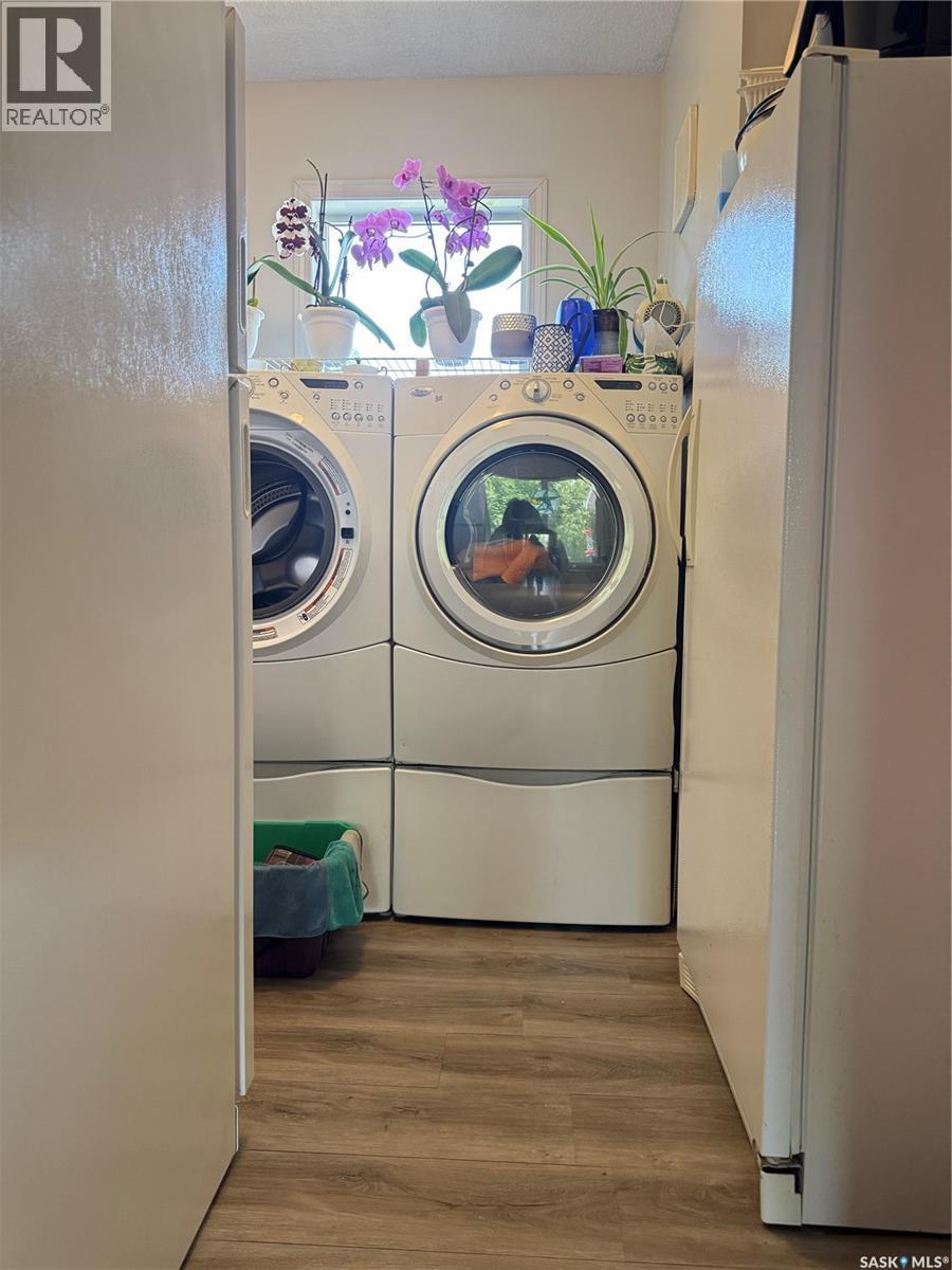 218 Rose Street, Lemberg, SK - Indoor Photo Showing Laundry Room