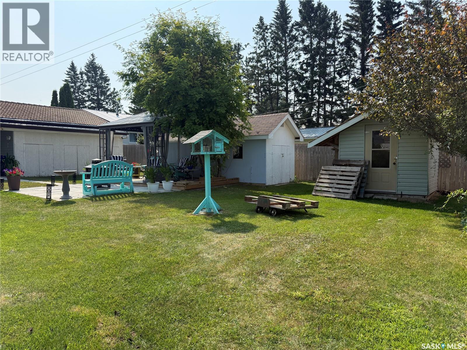 218 Rose Street, Lemberg, SK - Outdoor
