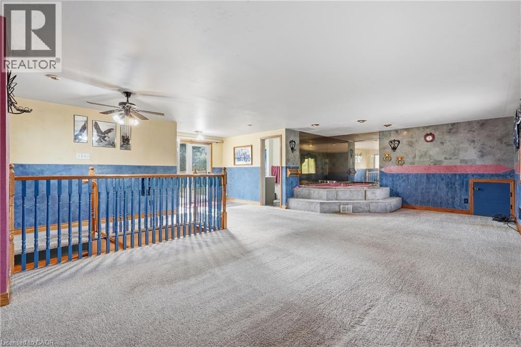 101 Crosby Drive, Kitchener, ON - Indoor Photo Showing Other Room