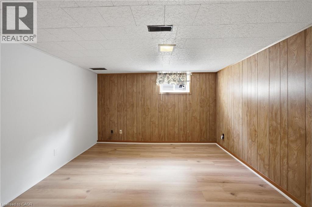 22 David Avenue, Hamilton, ON - Indoor Photo Showing Other Room