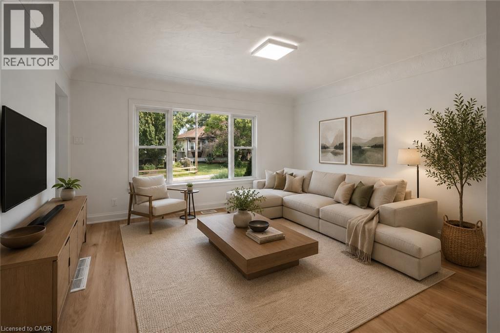 VIRTUALLY STAGED - 22 David Avenue, Hamilton, ON - Indoor Photo Showing Living Room
