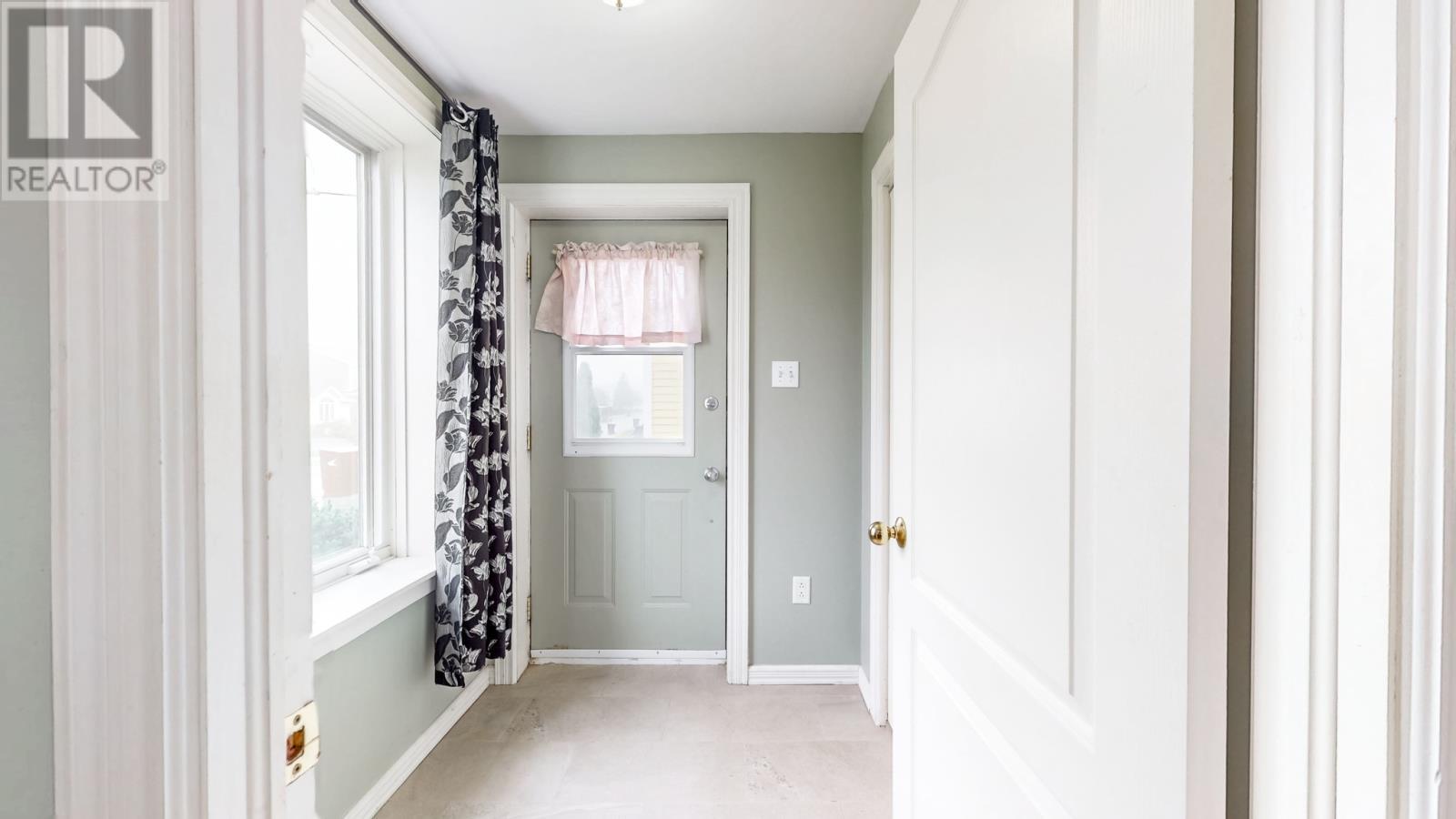 Apt. ALL Above Ground Entrance way - 28 Pinware Crescent, Mount Pearl, NL - Indoor Photo Showing Other Room