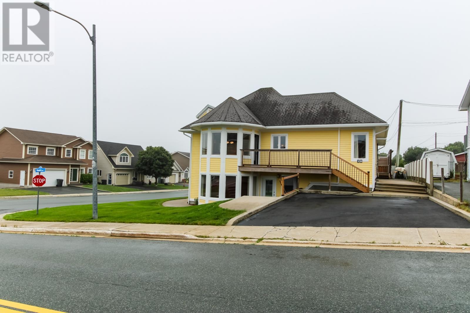28 Pinware Crescent, Mount Pearl, NL - Outdoor