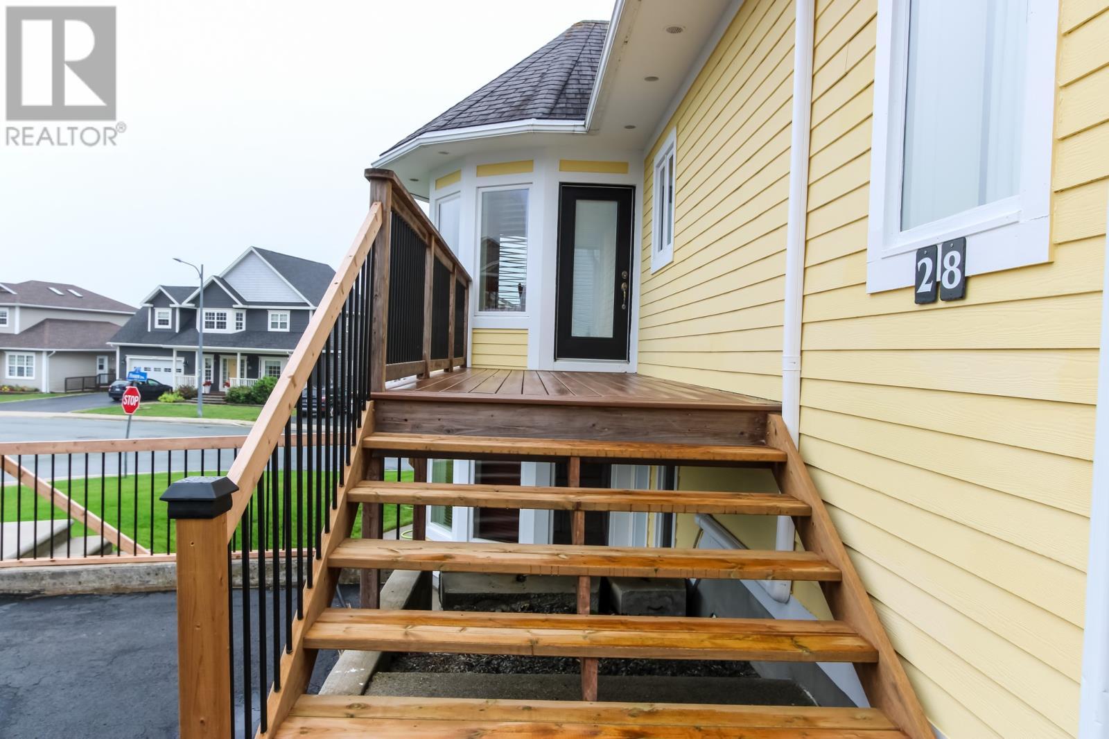 28 Pinware Crescent, Mount Pearl, NL - Outdoor With Exterior