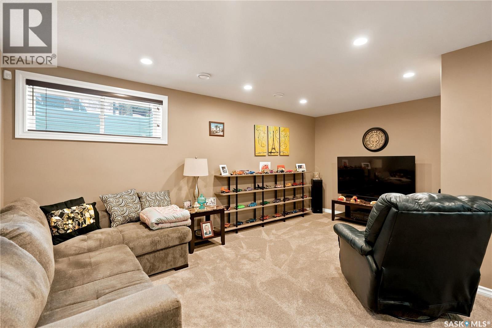 104 4100 Sandhill Crescent, Regina, SK - Indoor