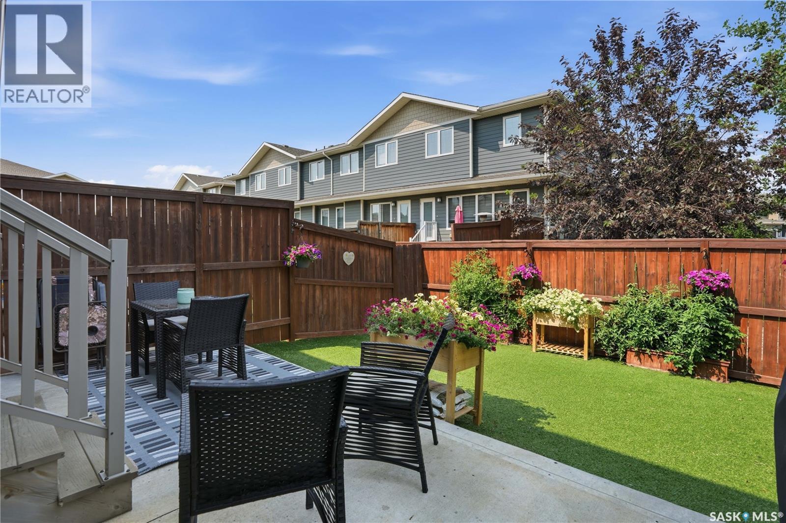 104 4100 Sandhill Crescent, Regina, SK - Outdoor With Deck Patio Veranda
