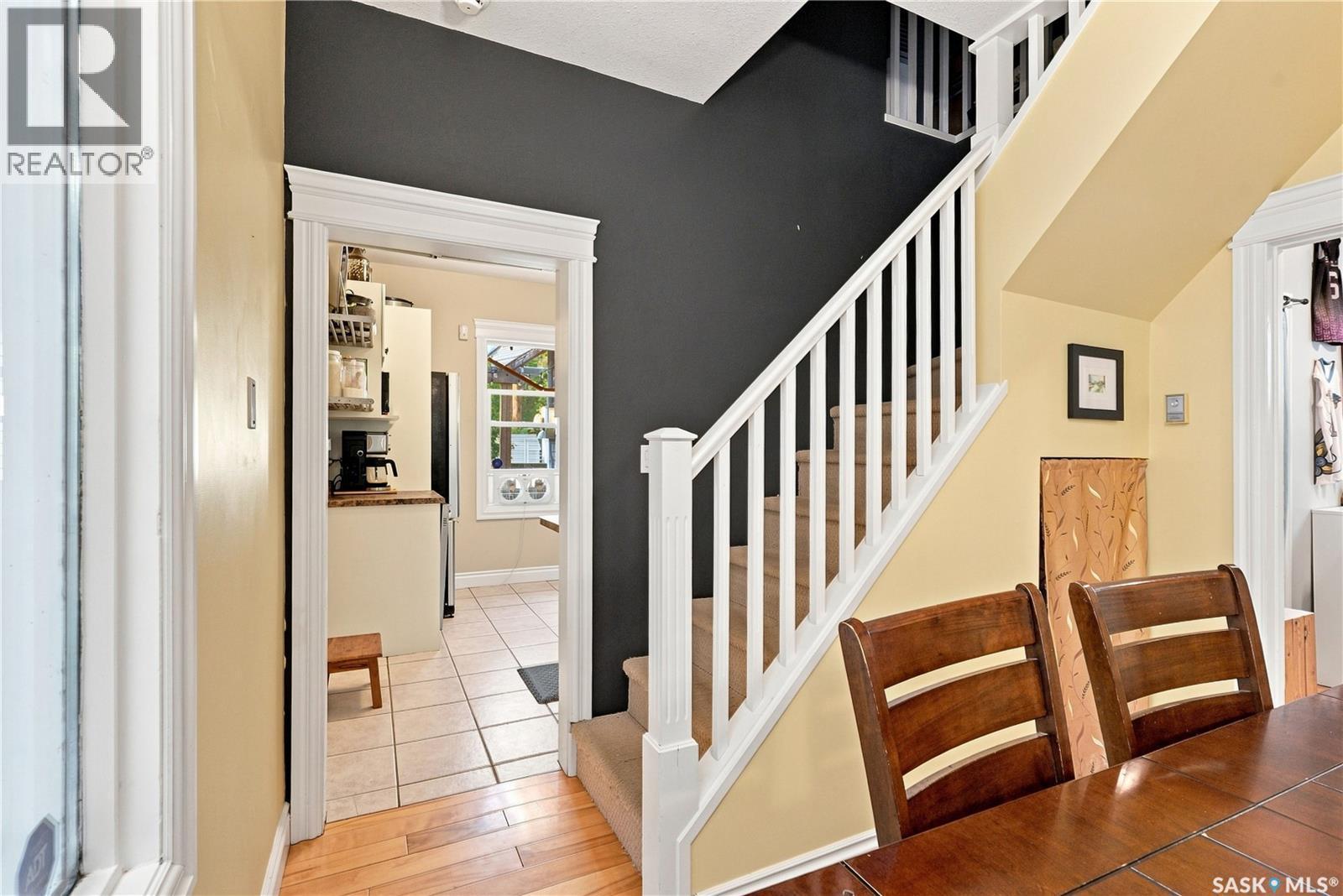 704 32Nd Street W, Saskatoon, SK - Indoor Photo Showing Other Room