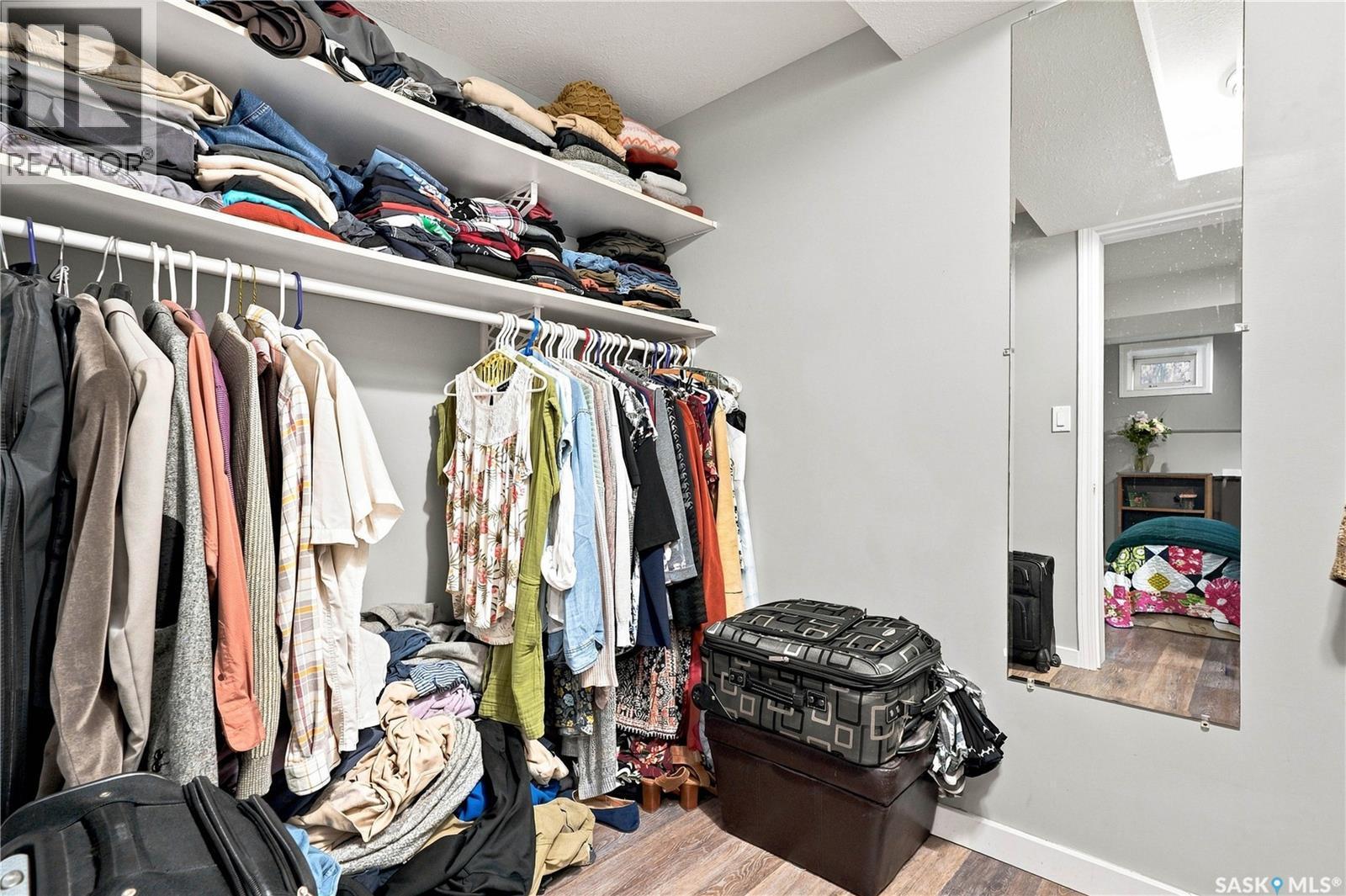 704 32Nd Street W, Saskatoon, SK - Indoor With Storage