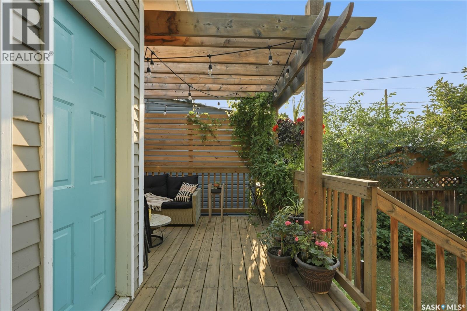 704 32Nd Street W, Saskatoon, SK - Outdoor With Deck Patio Veranda With Exterior