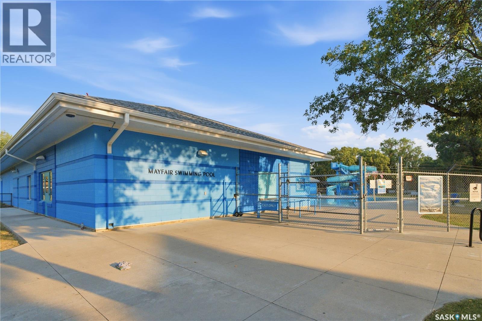704 32Nd Street W, Saskatoon, SK - Outdoor