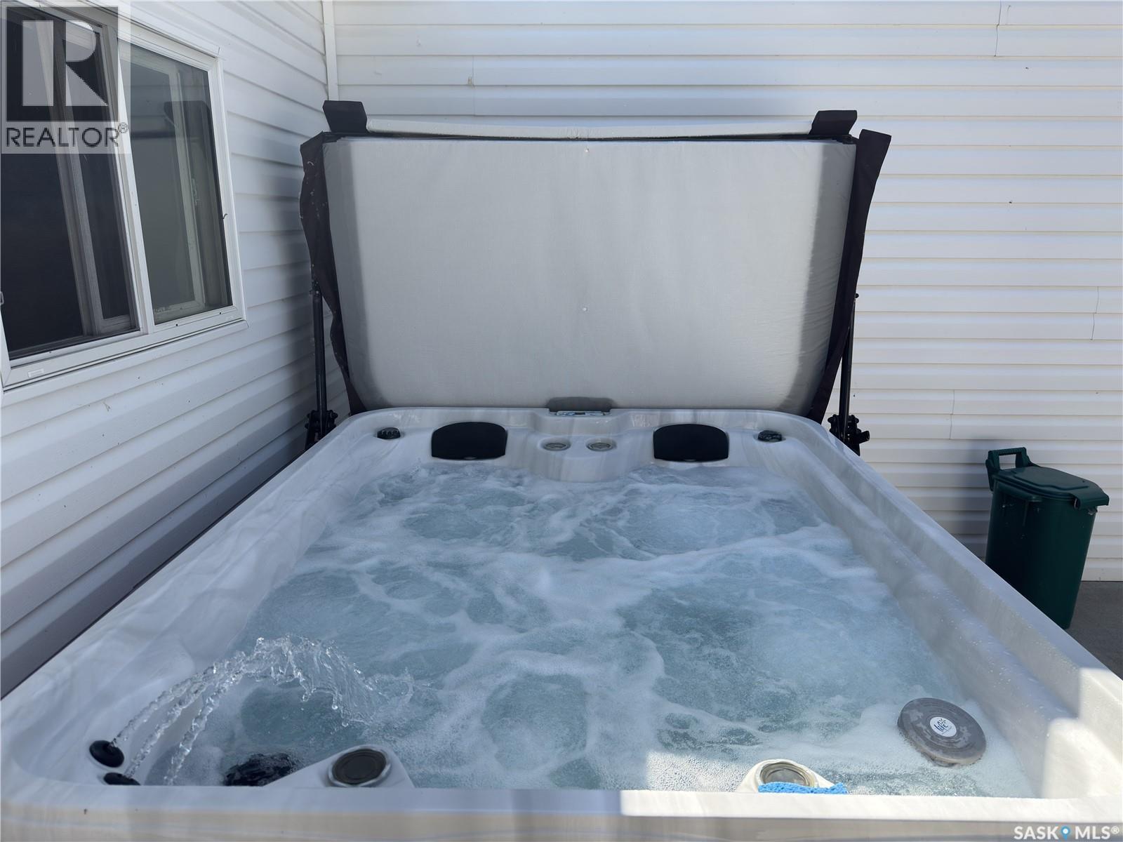 139 Lakeview Drive, Island View, SK - Outdoor With Exterior