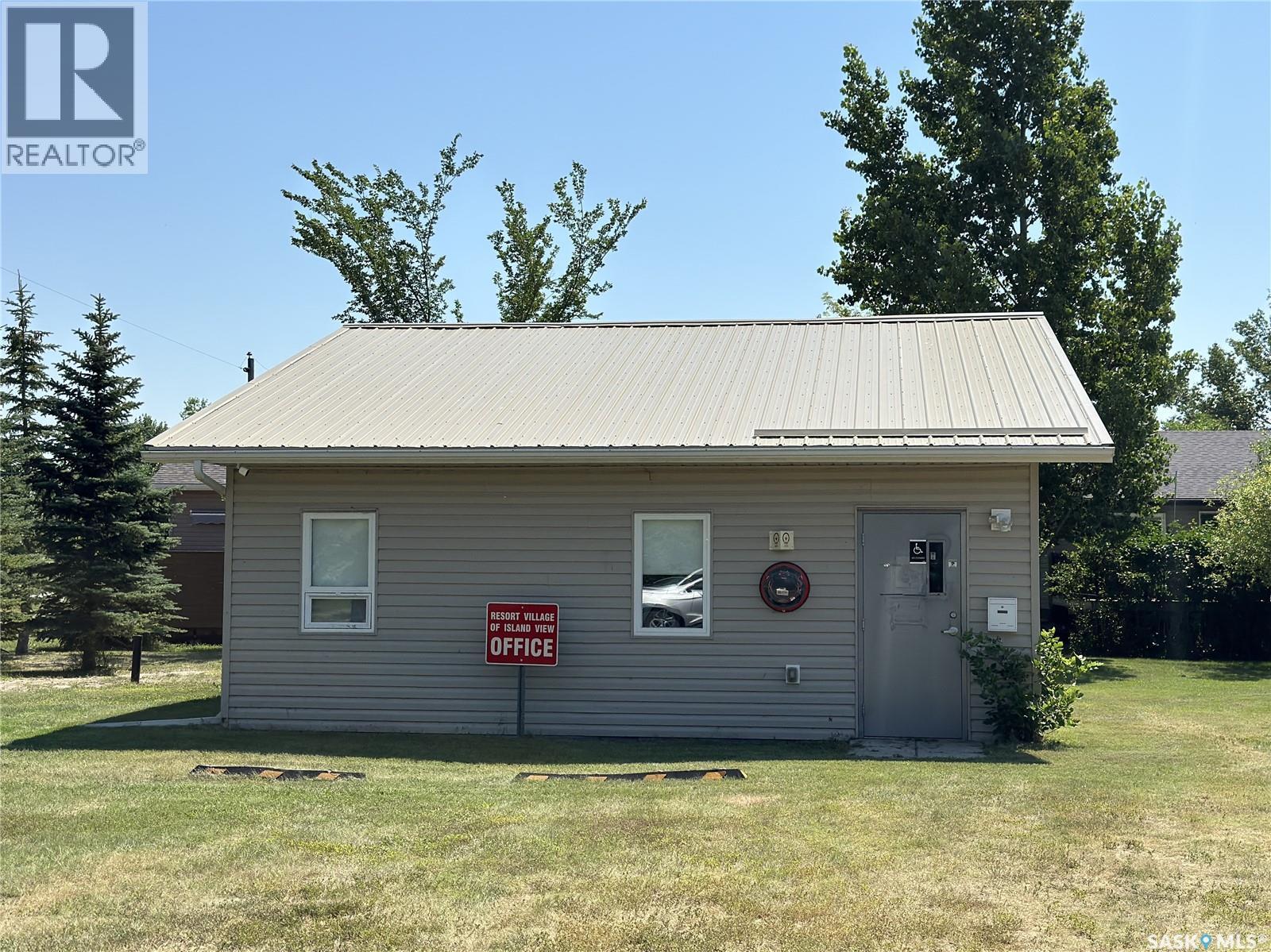 139 Lakeview Drive, Island View, SK - Outdoor