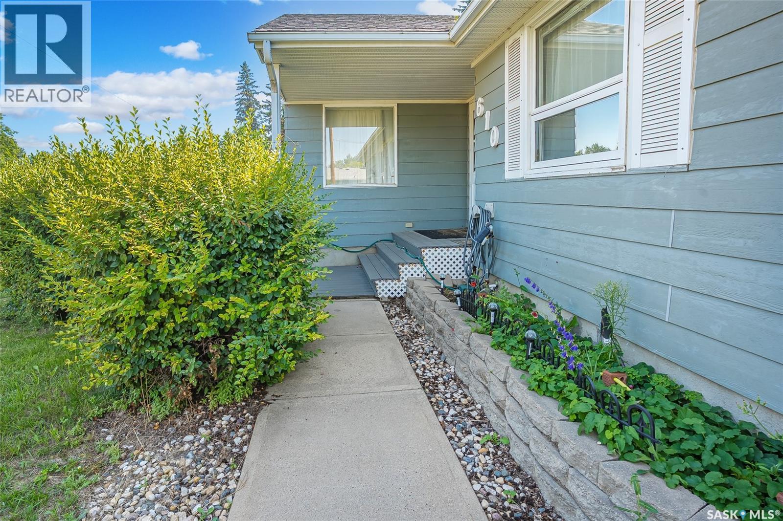 610 Acadia Drive, Saskatoon, SK - Outdoor