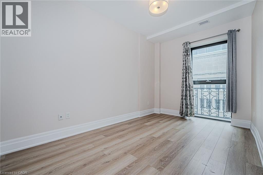 112 King Street E Unit# 806, Hamilton, ON - Indoor Photo Showing Other Room