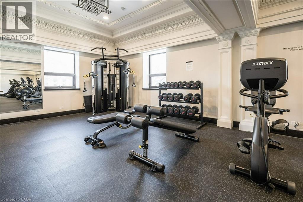 112 King Street E Unit# 806, Hamilton, ON - Indoor Photo Showing Gym Room