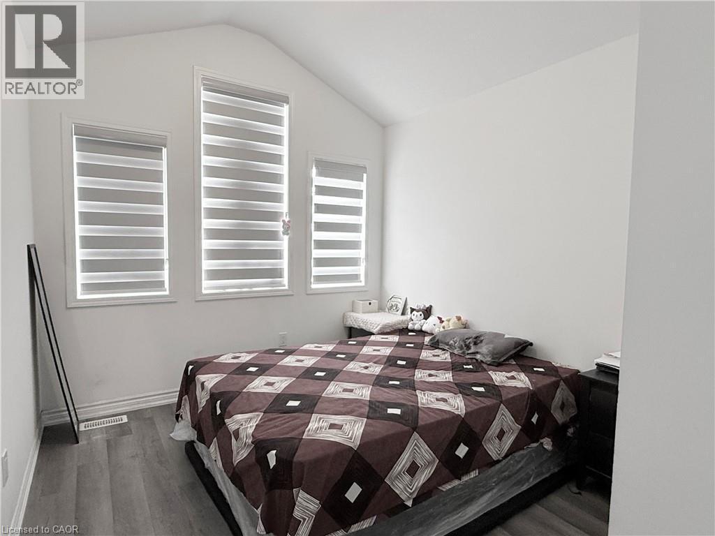 219 Histand Trail, Kitchener, ON - Indoor Photo Showing Bedroom